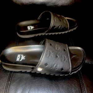 MCM size 11 authentic men Visetos used in excellent condition no box.